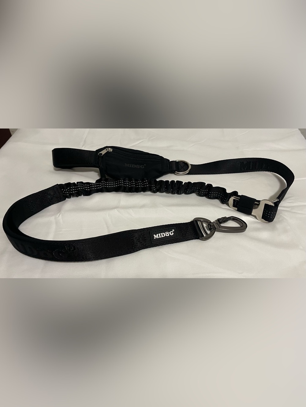 MIDOG Black Hands-Free Bungee Dog Leash with Pouch NWOT